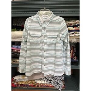 Columbia Shirt Womens XL Gray & Blue Plaid Button Up Long Sleeves Omni Shade Sun